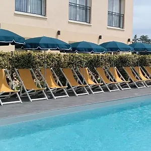 Ibis Styles 3*, Miramas Frankreich